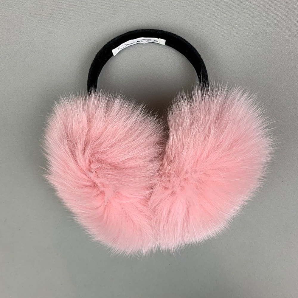 LIKE NEW!🤩Oscar de la Renta earmuffs - Picture 2 of 5